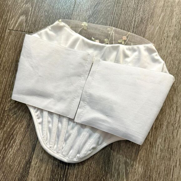 White Floral Embroidered Mesh Corset Top - Picture 3 of 4